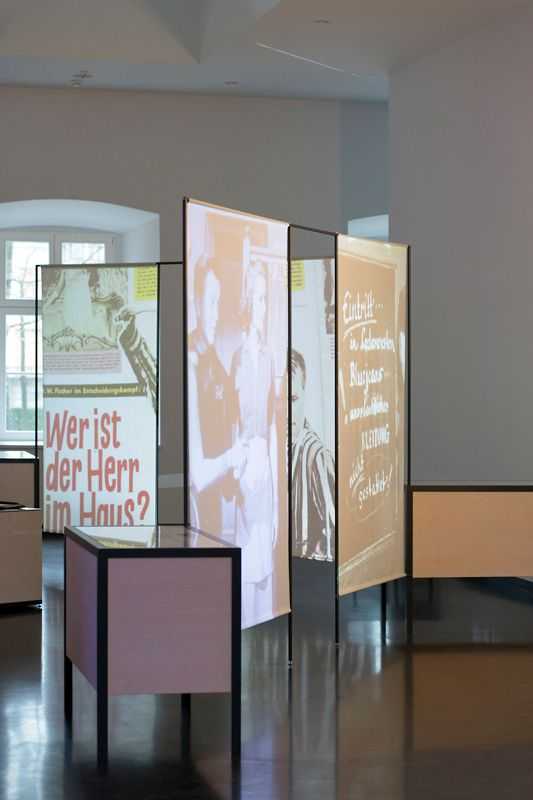 Exhibition concept and design for travelling exhibition ”Heimerziehung 1953–1973“, Landeswohlfahrtsverband Hessen (2012) | © Gabriele Götz